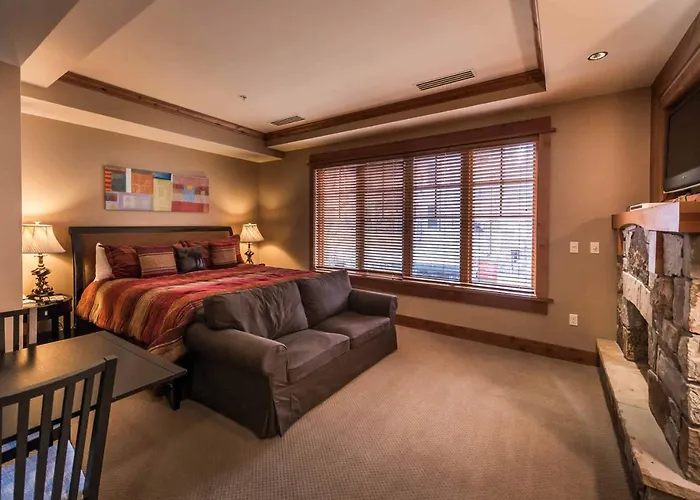 East West Hospitality At Tahoe