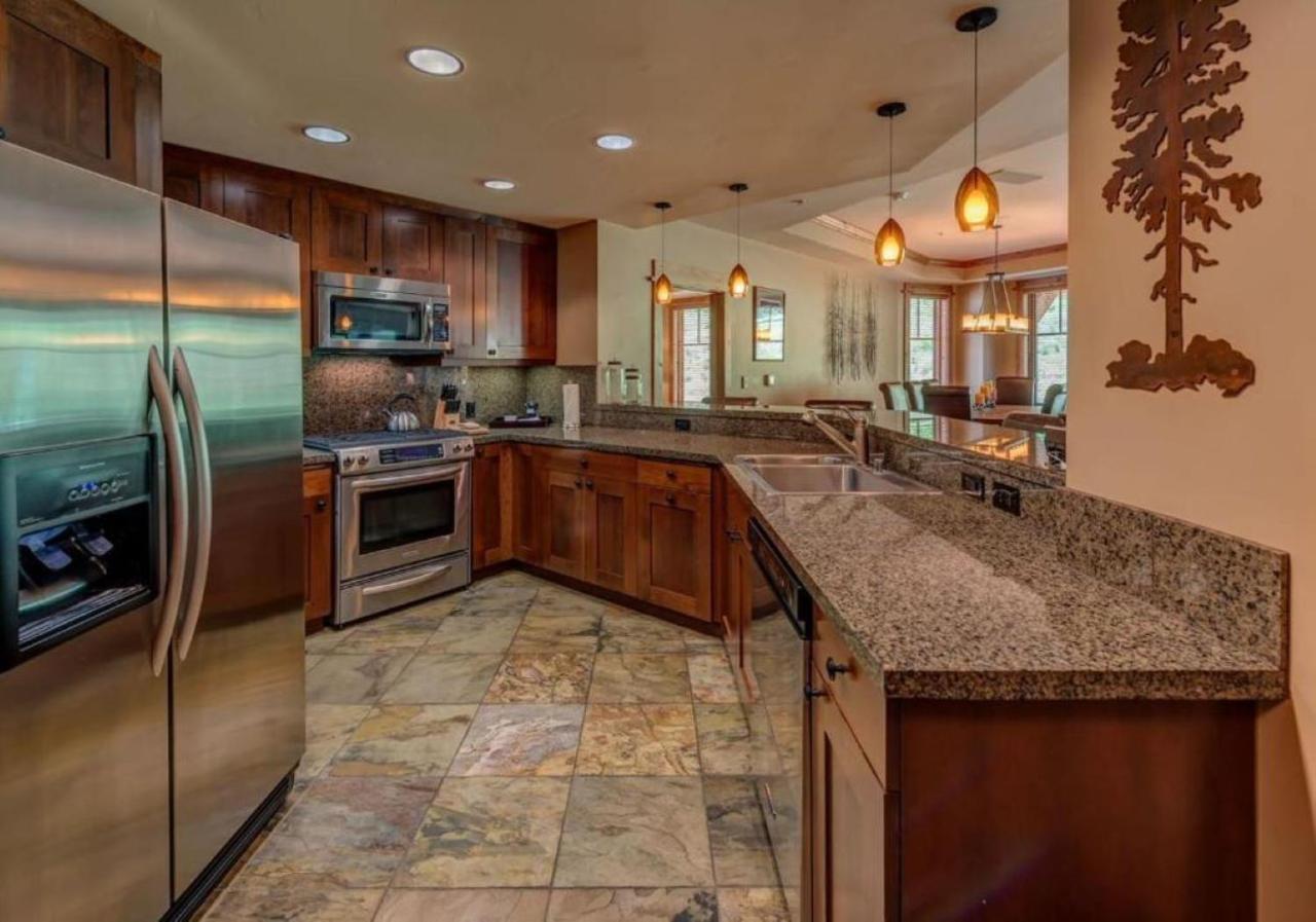 East West Hospitality At Tahoe Resort Truckee