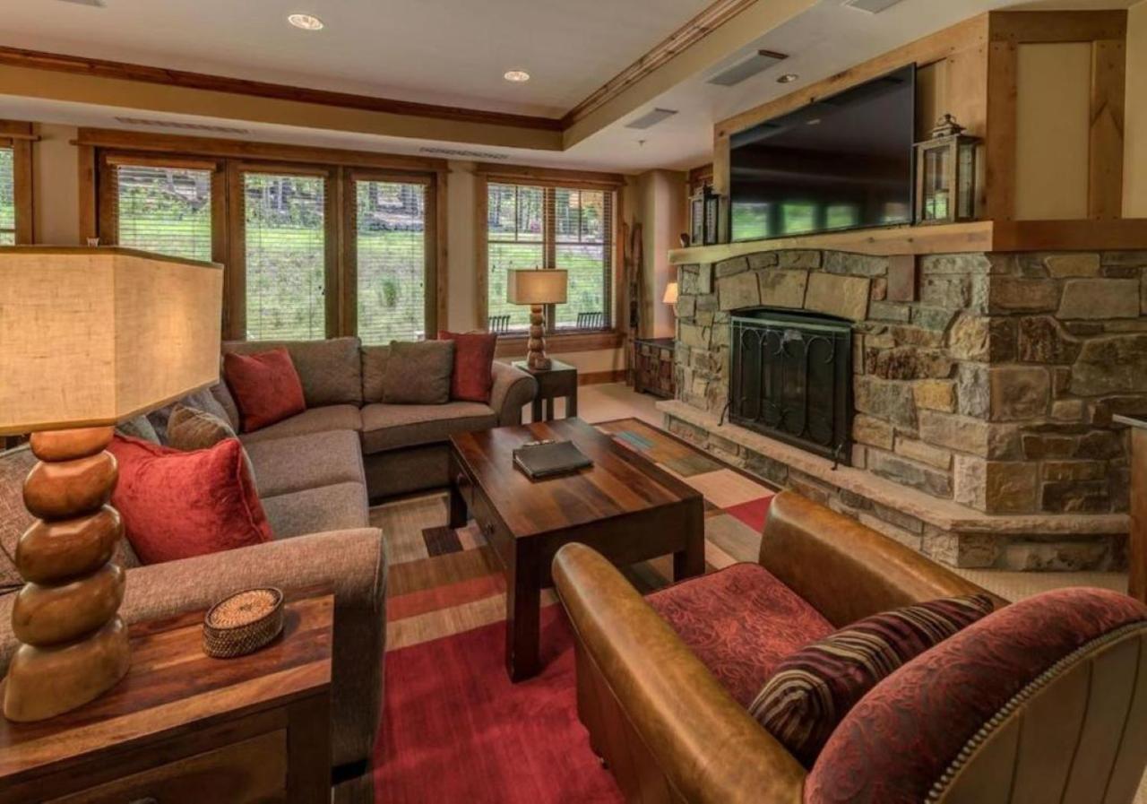 East West Hospitality At Tahoe Truckee